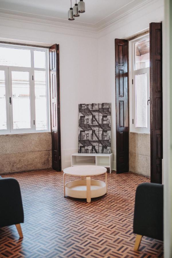 Olopo Hostel Porto Luaran gambar