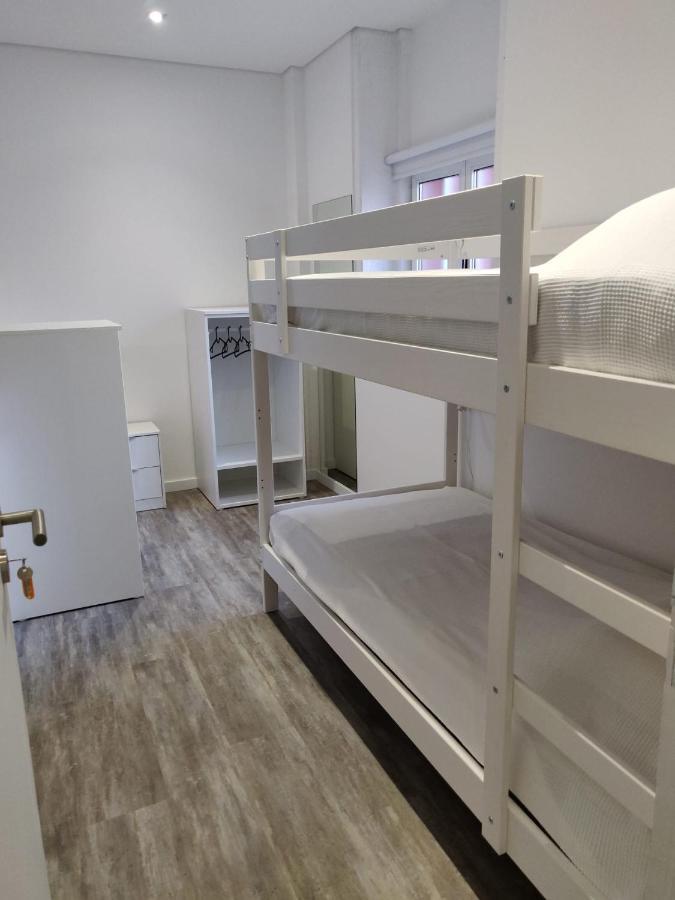 Olopo Hostel Porto Luaran gambar